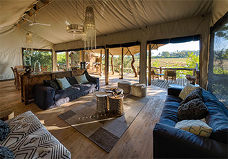 Okavango Delta Fly-In Safari 