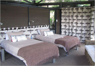 Luxury accommodation in wild Africa - Greenfire Lodge