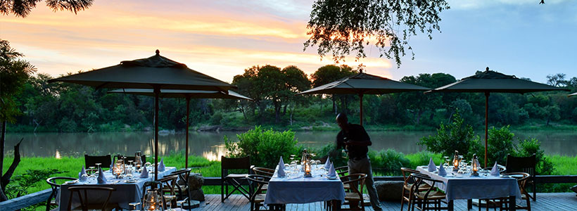 Simbavati River Lodge - time for relaxation - on the deck