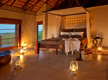 Makumu Game Lodge luxury suite
