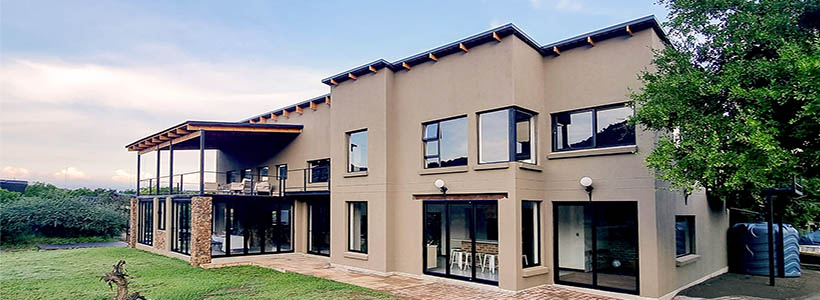 Pilanesberg Private Lodge, situated in the Black Rhino Game reserve in Pilanesberg
